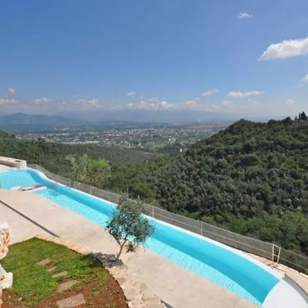 Papillon Villa